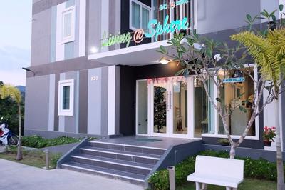 Living at Sphere Apartment - Family room