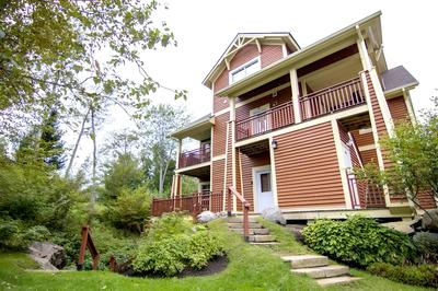 Tremblant les Eaux by Location ADP Tremblant