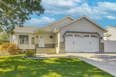 Family Home w/ Fenced Yard Between Provo & Slc!