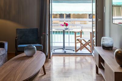 Finesse Luxury Flat