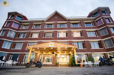 Hotel De Exotica Crest Theog