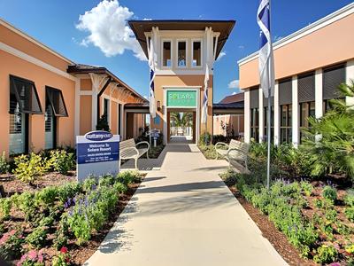 Paradise Escapes by Florida Spirit