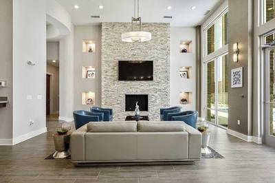 Luxurious Downtown Condo
