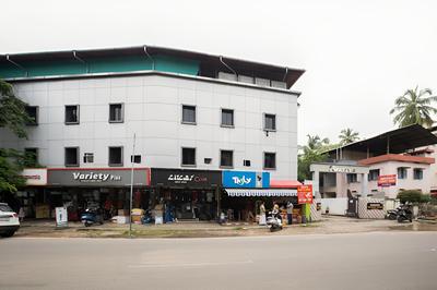 SPOT ON 49545 Sangamam Tourist Home