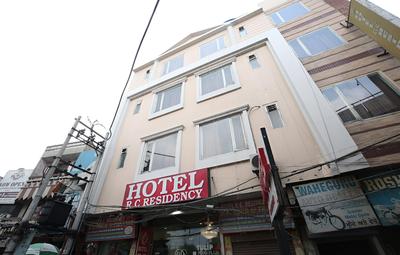 OYO 18599 Hotel Rc Residency