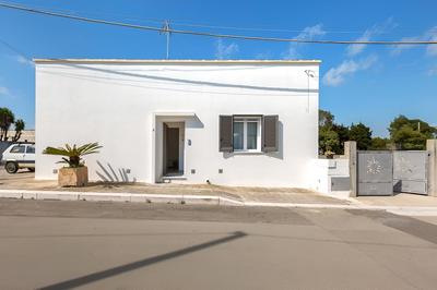 3332 Villetta Adriatico Blu by Barbarhouse