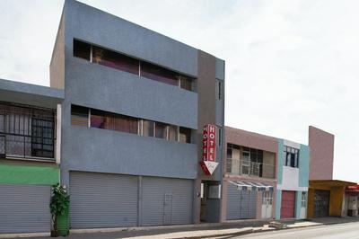 Capital O Hotel Diez