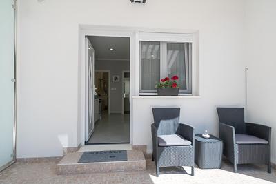 Drop In Split Suites