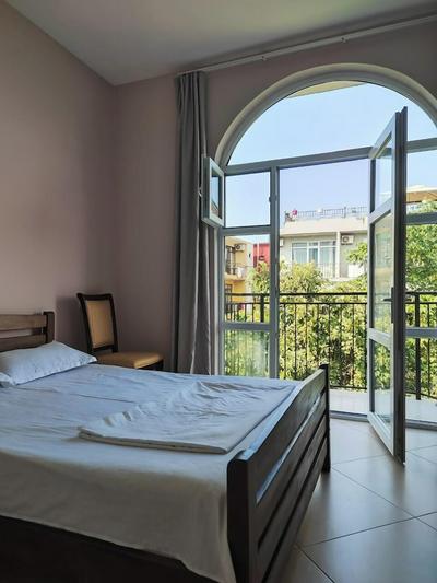Hotel by the sea with mountain views0220