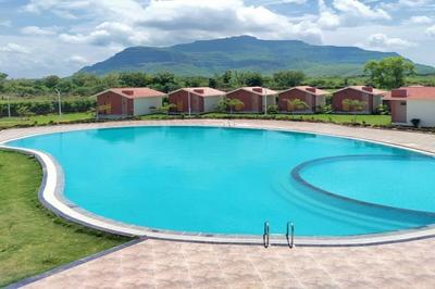 Greenland Resort