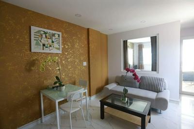 Spacious and Modern II