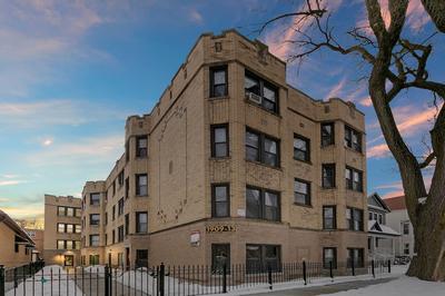 Home w 1BR Kitchen&Wi-Fi near Larchmont