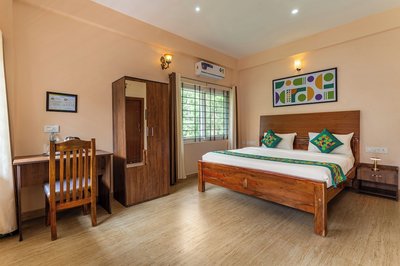 Treebo Arabica Valley-Coffee Plantation Retreat
