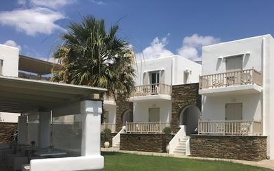 Ninemia Suites & Open air Spa