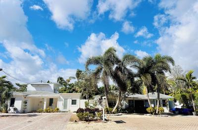 Inn On The Drive ( Adults Only)