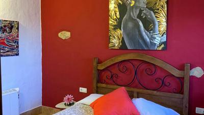 Rest and Enjoy in This Small, but Cozy Villa in Paradise