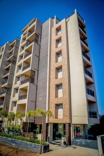 SinQ Suites