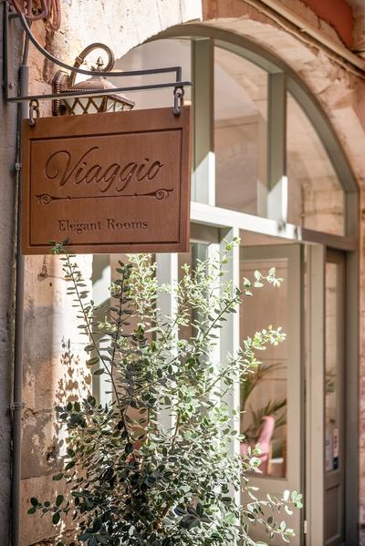 Viaggio Elegant Rooms