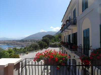 Ancelle Sorrento
