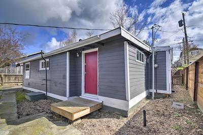 Inviting Bremerton Home Near Hiking & History