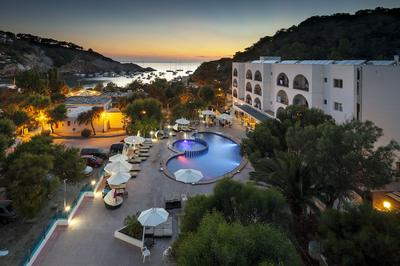 Aparthotel Puerto Cala Vadella