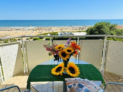Bibione Flat With Wonderful sea View-beahost
