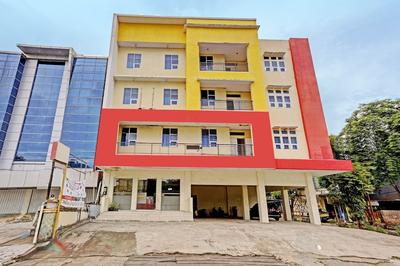 OYO 91861 Pemuda Kemuning Guest House