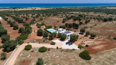 Villa Torre Guaceto con Piscina by Wonderful Italy