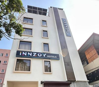 Innzoy Hotels - DLF Road