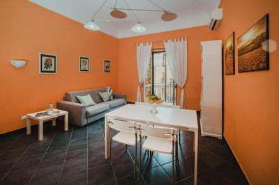 Moro Holiday Homes - Casa Giglio