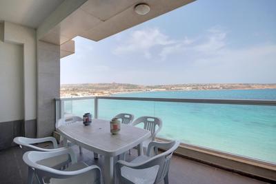 Enjoy Beach Sea Views in a Modern 3 BR APT