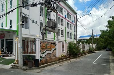 The Linux Garden Hotel