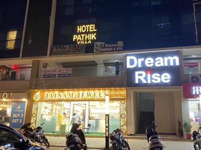 Hotel Pathik Villa