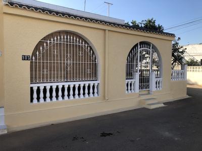 2 Bedroom 1 Bathroom Villa, Wifi, Tv, Short Walk to Beach, Bars and Restaurants