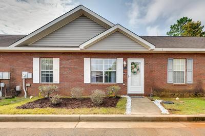 Cozy Georgia Abode w/ Patio & Grill, Near Golfing!