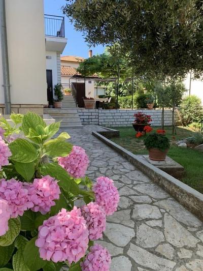 Cozy Dorina Apartment for 2