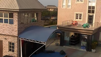 Warike Hotel and Suites