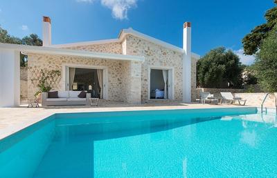 Villa Heleni - 3 bed Villa With Spectacular Views