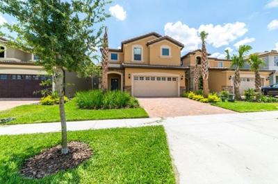 The Ultimate 6 Bedroom Windsor Villa by Redawning