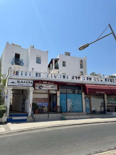 Artı Şahin Apart Otel