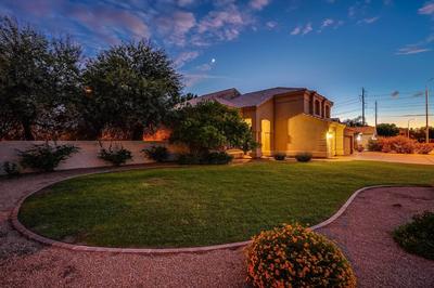 Heated Pool & Fire Pit: Family Home in Chandler