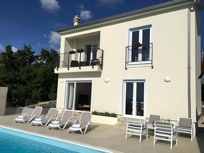 Holiday Home-big Swimming Pool-amazing Views