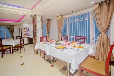 Cocoon By Morpho Rain Lily Green Park