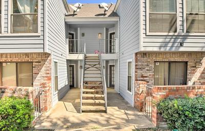 Cozy Irving Condo 15 Mi to Downtown Dallas!