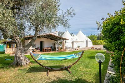 La Casa Sulla Roccia Trulli Pool