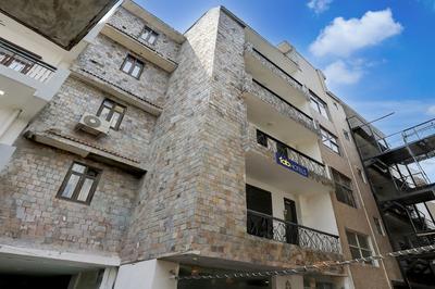 FabHotel Saket Residency