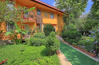 Mandalinn Hotel