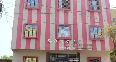 Goroomgo Samrat Palace Puri