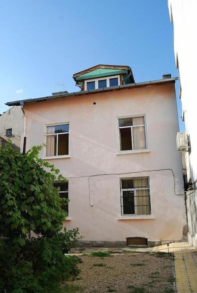 Elysia Hostel - The Blessed Home