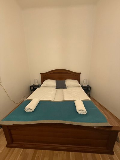 Modern 1BR Apt Central Privacy